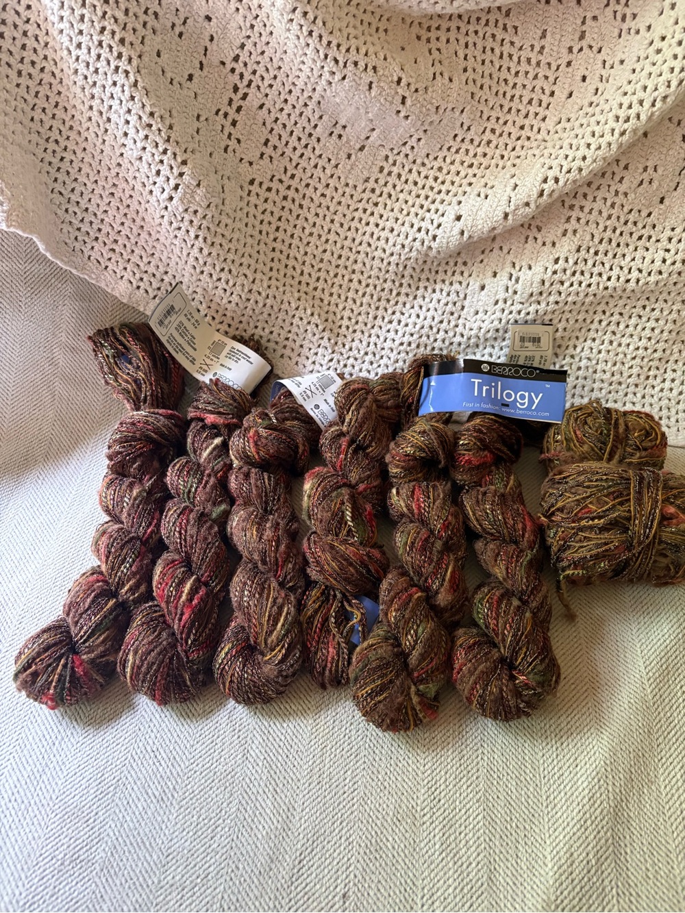 Trilogy Multicolor Brown Yarn - Home Accents